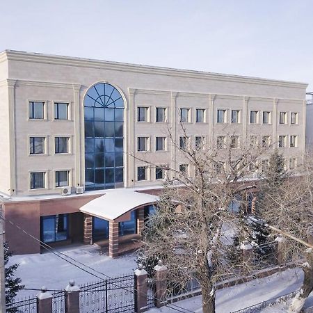 Nurtau Ξενοδοχείο Παβλοντάρ Εξωτερικό φωτογραφία